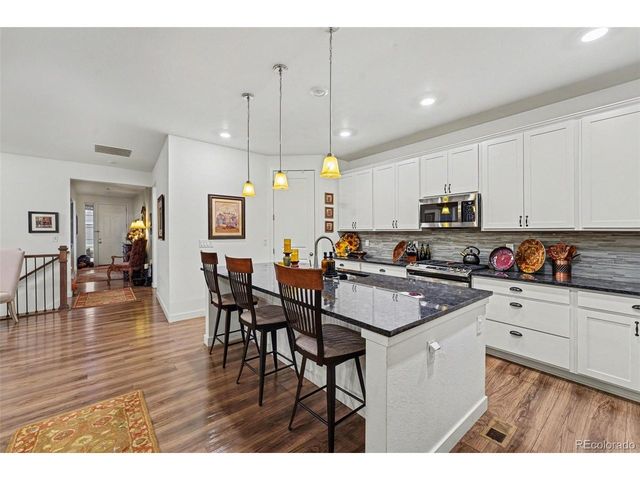 8463 S Cody Way, Littleton, CO 80128