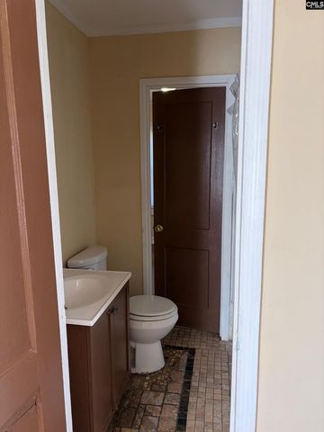 109 Wilkes, Columbia, SC 29203