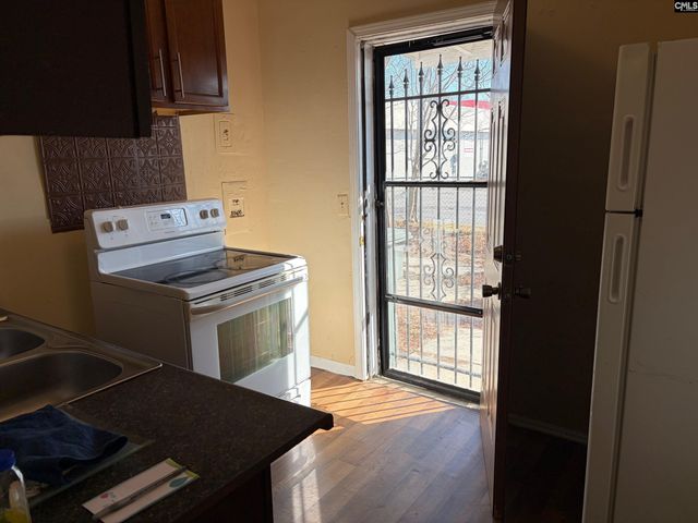 109 Wilkes, Columbia, SC 29203