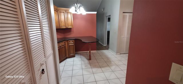 3205 LAUREL DALE DRIVE, Tampa, FL 33618