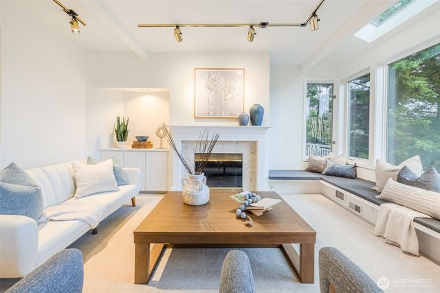 2187 157th Place SE, Bellevue, WA 98008