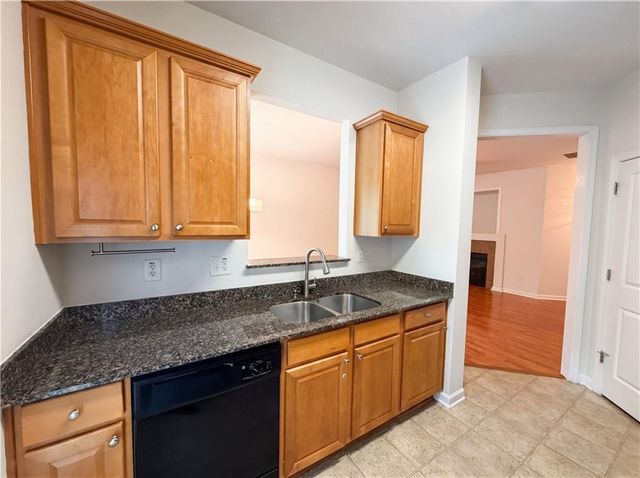 471 Tufton Trail SE, Atlanta, GA 30354