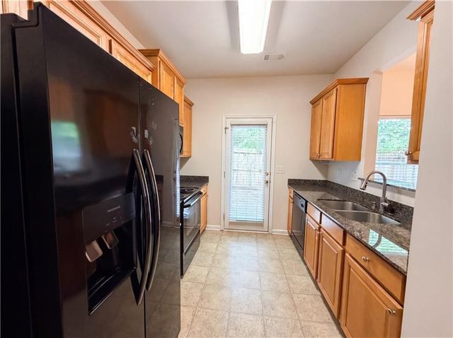 471 Tufton Trail SE, Atlanta, GA 30354