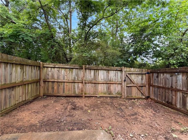 471 Tufton Trail SE, Atlanta, GA 30354