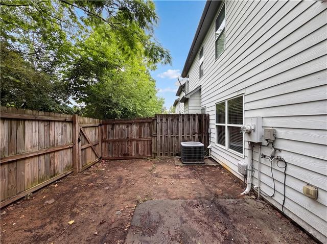 471 Tufton Trail SE, Atlanta, GA 30354