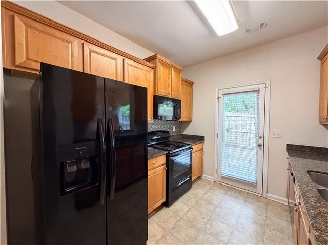 471 Tufton Trail SE, Atlanta, GA 30354