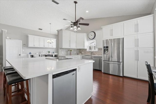 5832 SWALLOW DRIVE, Lakeland, FL 33809