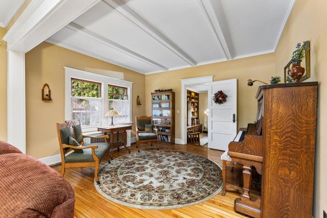 218 14th STREET S, La Crosse, WI 54601