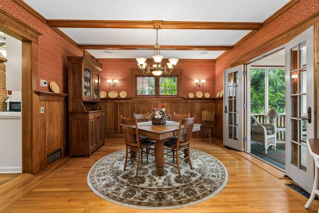218 14th STREET S, La Crosse, WI 54601