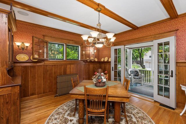 218 14th STREET S, La Crosse, WI 54601