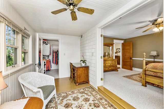 218 14th STREET S, La Crosse, WI 54601
