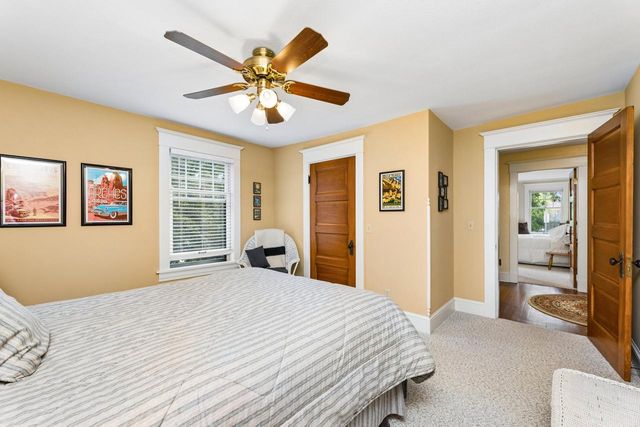 218 14th STREET S, La Crosse, WI 54601