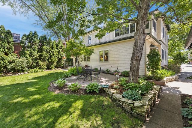 218 14th STREET S, La Crosse, WI 54601
