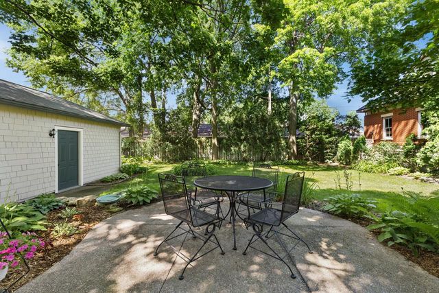 218 14th STREET S, La Crosse, WI 54601