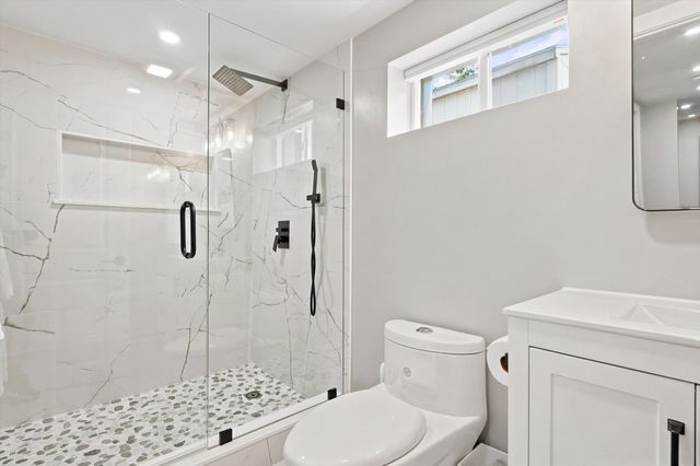 60 Hobson St, Saugus, MA 01906