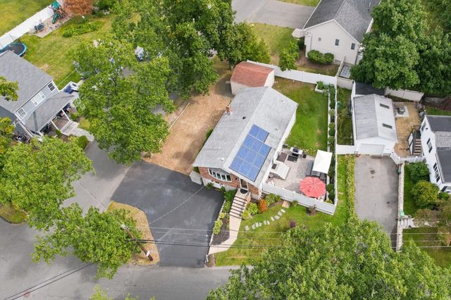 60 Hobson St, Saugus, MA 01906
