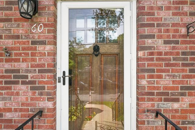 60 Hobson St, Saugus, MA 01906