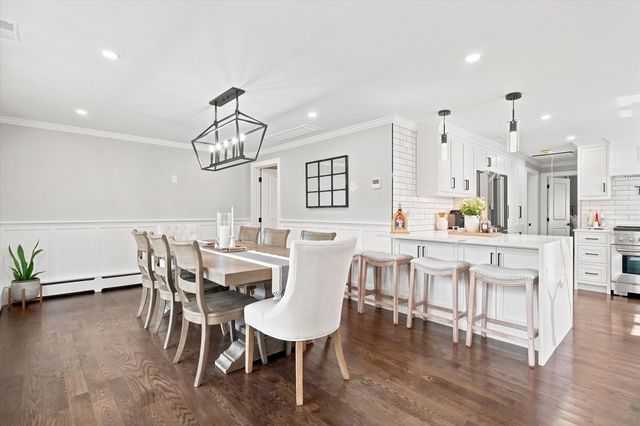 60 Hobson St, Saugus, MA 01906