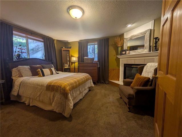 3521 Leslie Lane, Eau Claire, WI 54703