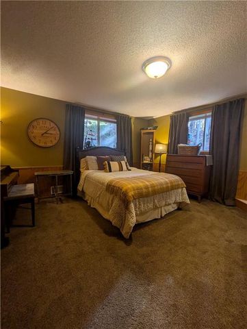 3521 Leslie Lane, Eau Claire, WI 54703