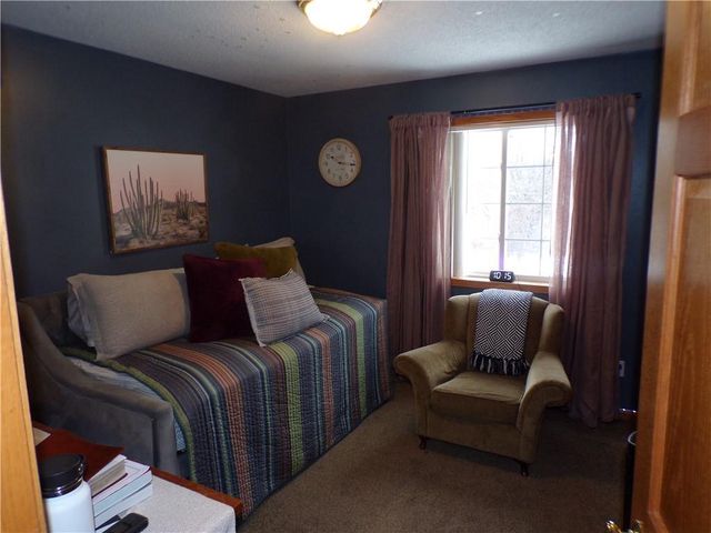 3521 Leslie Lane, Eau Claire, WI 54703