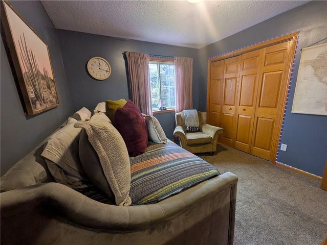 3521 Leslie Lane, Eau Claire, WI 54703