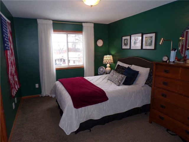 3521 Leslie Lane, Eau Claire, WI 54703