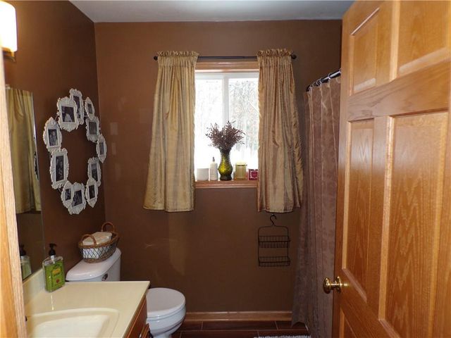 3521 Leslie Lane, Eau Claire, WI 54703