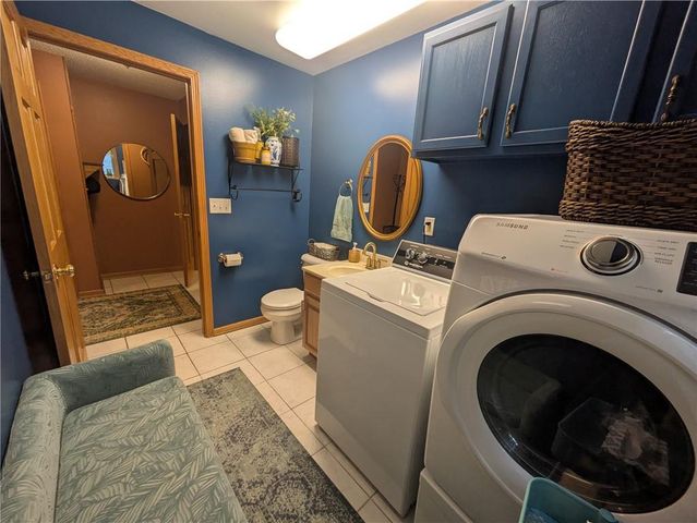 3521 Leslie Lane, Eau Claire, WI 54703