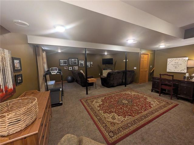 3521 Leslie Lane, Eau Claire, WI 54703