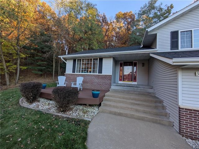 3521 Leslie Lane, Eau Claire, WI 54703