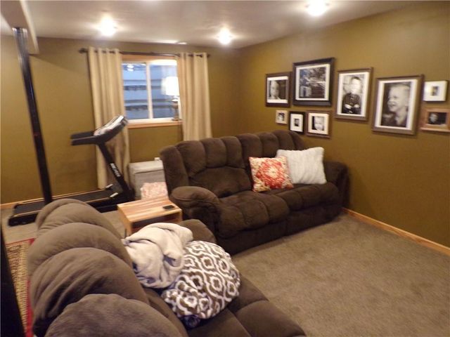 3521 Leslie Lane, Eau Claire, WI 54703