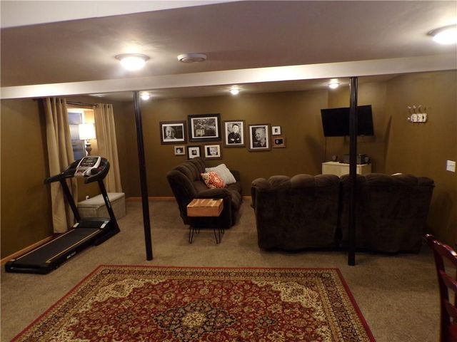 3521 Leslie Lane, Eau Claire, WI 54703