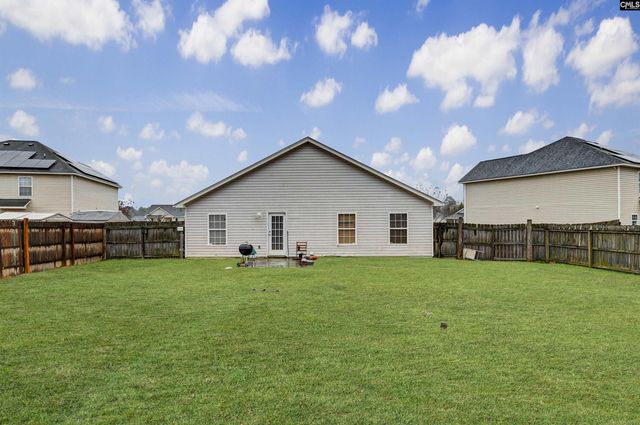 516 S Summers Way, Hopkins, SC 29061
