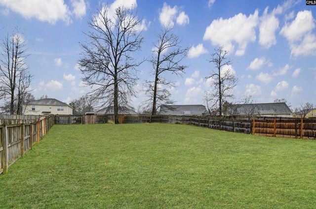 516 S Summers Way, Hopkins, SC 29061