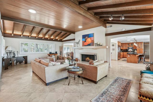 46490 Desert Lily Drive, Palm Desert, CA 92260