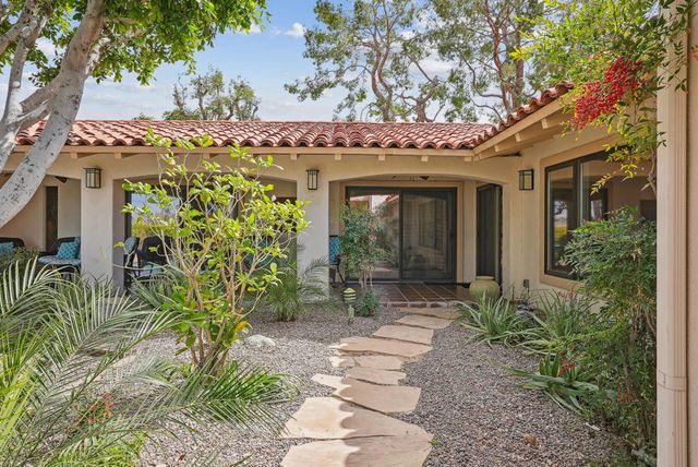 46490 Desert Lily Drive, Palm Desert, CA 92260