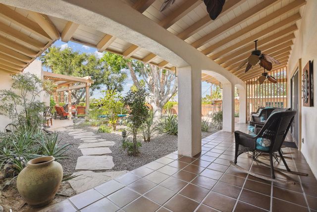 46490 Desert Lily Drive, Palm Desert, CA 92260