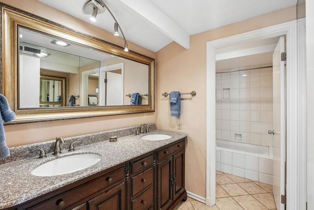 46490 Desert Lily Drive, Palm Desert, CA 92260