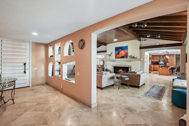 46490 Desert Lily Drive, Palm Desert, CA 92260