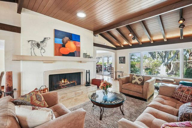 46490 Desert Lily Drive, Palm Desert, CA 92260