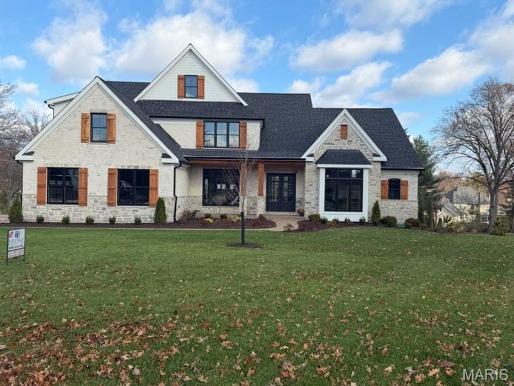 19 West Point Lane, St Louis, MO 63131