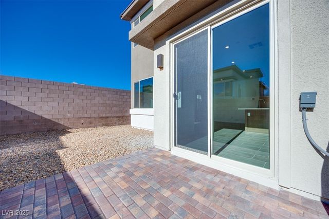 11935 Angle Cliff Avenue, Las Vegas, NV 89138