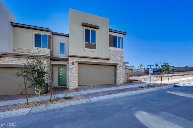 11935 Angle Cliff Avenue, Las Vegas, NV 89138