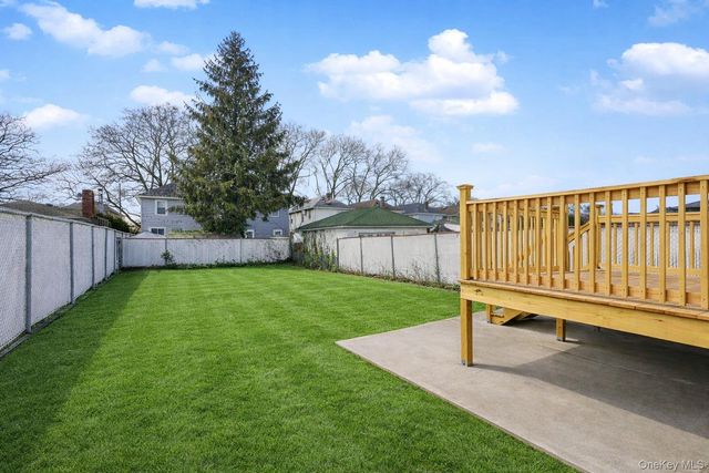 332 Willowbrook, Staten Island, NY 10314