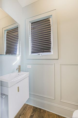 332 Willowbrook, Staten Island, NY 10314