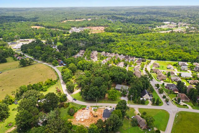 7208 Cox Pike, Fairview, TN 37062