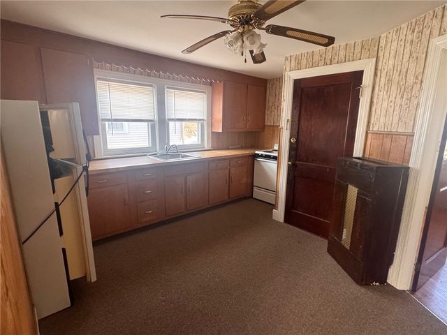 26 Callender Avenue, East Providence, RI 02914