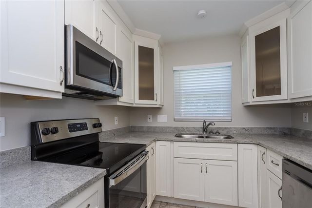 2145 68TH AVENUE S, St Petersburg, FL 33712