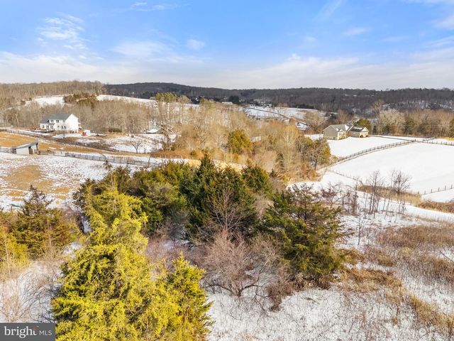 33A DOCS RD, Culpeper, VA 22701
